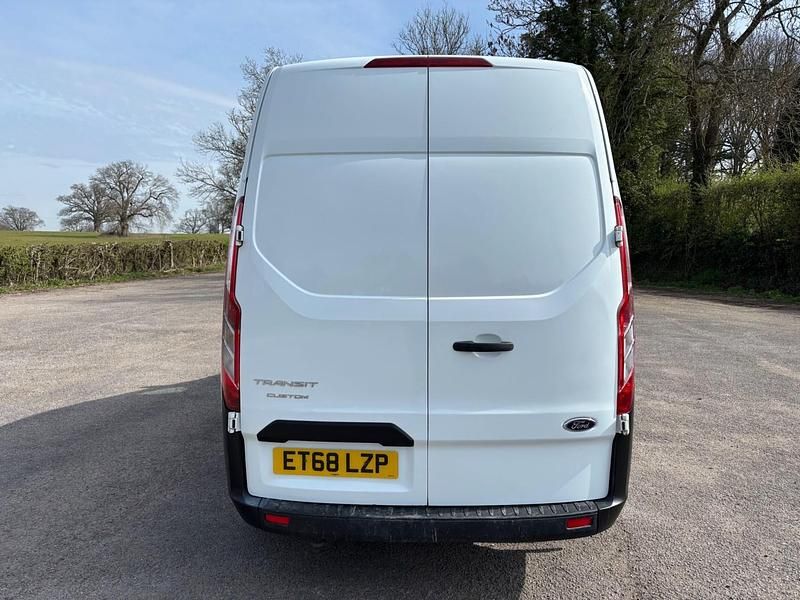 Used Ford Transit Custom 105 HP (77 kW) 2019 White Van