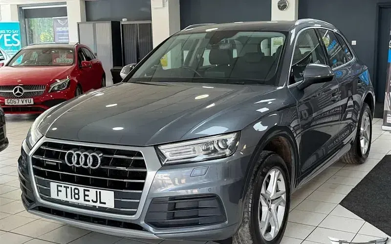 Used Audi Q5 Design 190 HP (139 kW) 2018 Grey SUV