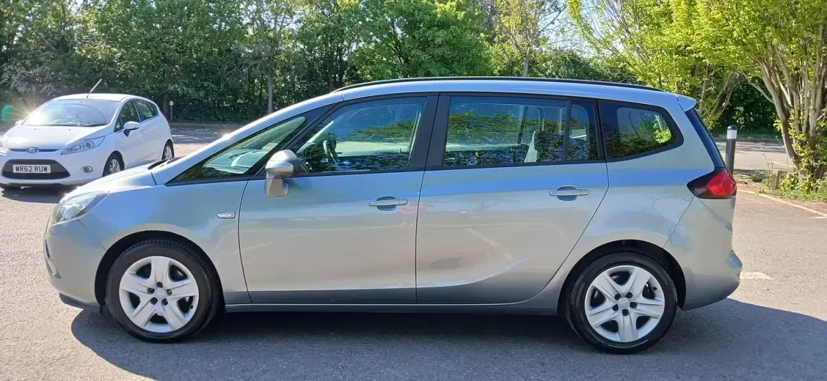 Used Vauxhall Zafira 170 HP (125 kW) 2012 Silver MPV