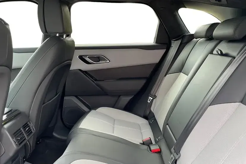 Used Land Rover Range Rover Velar Autobiography 201 HP (147 kW) 2025 Santorini black SUV