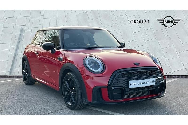 Used Mini Cooper Comfort 136 HP (100 kW) 2022 Chili red Hatchback