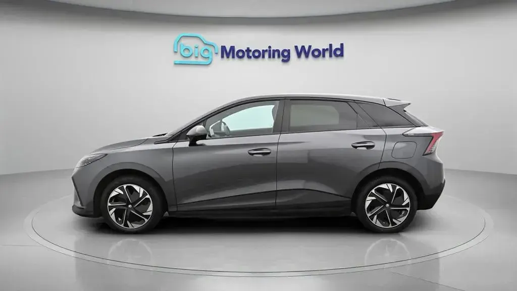 Used MG MG4 EV Trophy 319 kW (435 HP) 2023 Grey Hatchback