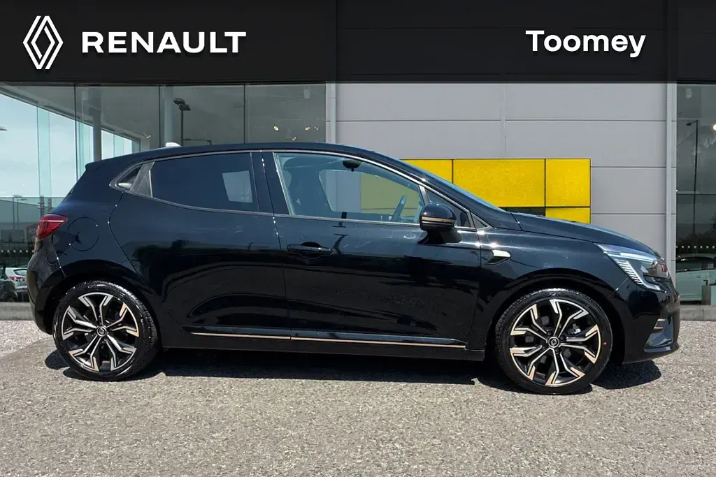 Used Renault Clio 2022 Black Hatchback