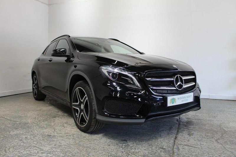 Black Used 2016 Mercedes GLA220 AMG line SUV | £12,495 (Fair price) - Image 1/3