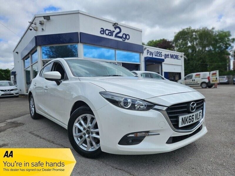 White Used 2016 Mazda 3 Hatchback | £7,898 (Fair price) - Image 1/4