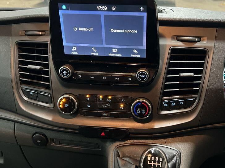 Used Ford Transit Custom Trend 105 HP (77 kW) 2022 White Van