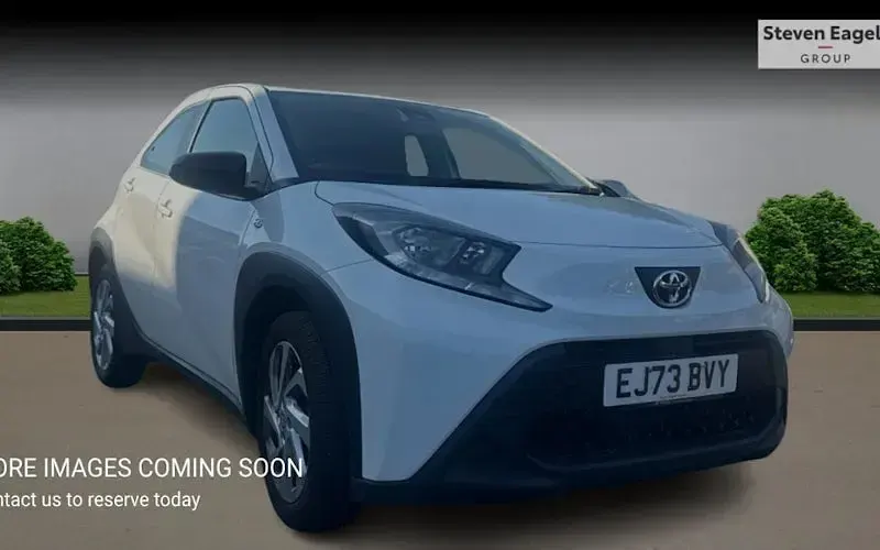 Used Toyota Aygo X PURE 72 HP (52 kW) 2025 SUV