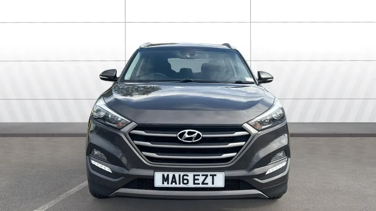 Used Hyundai Tucson SE 116 HP (85 kW) 2016 Grey SUV