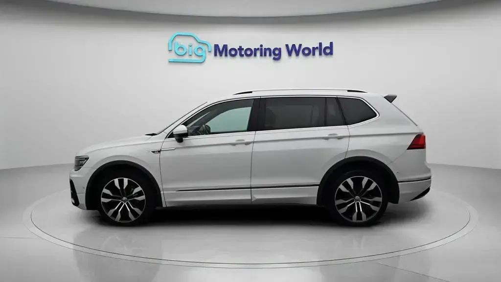 Used VW Tiguan Allspace R-line 150 HP (110 kW) 2019 White SUV