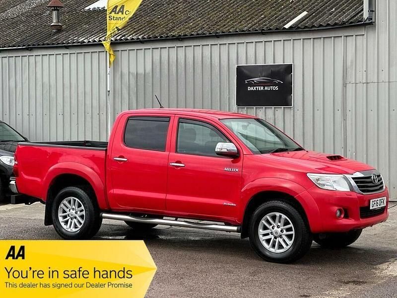 Red Used 2016 Toyota HiLux Pickup | £10,990 (Super price) - Image 1/2