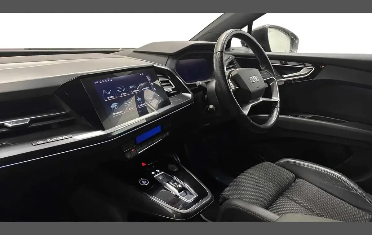 Used Audi Q4 e-tron S-Line 150 kW (204 HP) 2022 Black SUV