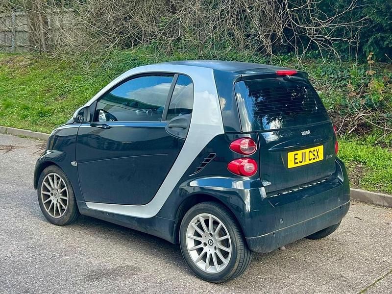 Used Smart ForTwo Coupé Passion 2011 Black Coupe