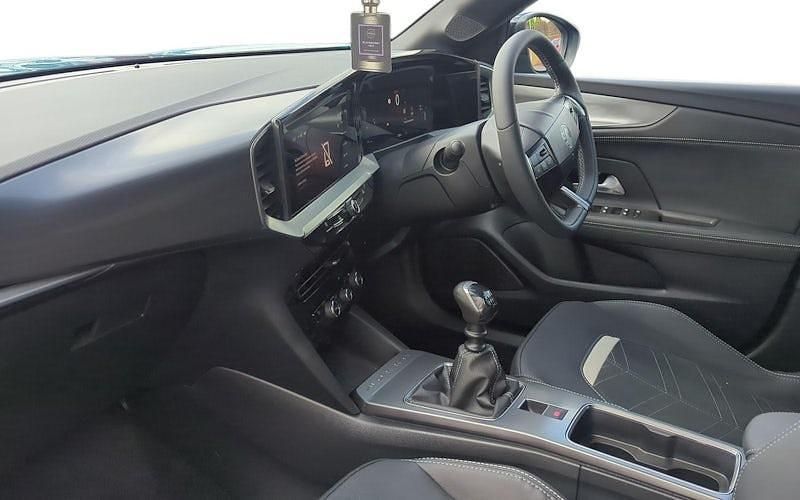Used Vauxhall Mokka Ultimate 136 HP (100 kW) 2025 Green SUV
