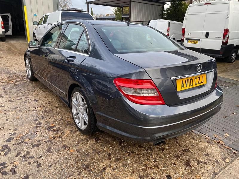 Used Mercedes C180 156 HP (114 kW) 2010 Grey Sedan
