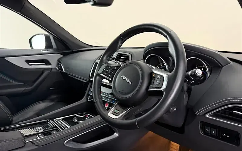 Used Jaguar F-Pace R-Sport 250 HP (183 kW) 2020 Grey SUV