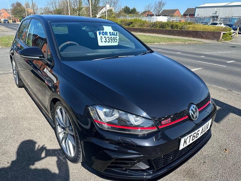 Black Used 2016 VW Golf VII GTI Clubsport S Hatchback | £29,995 - Image 1/4