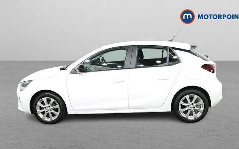 Second-hand Vauxhall Corsa Design Edition 75 CP (55 kW) 2023 Alb Hatchback