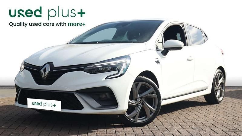 Used Renault Clio V RS Line 2022 White Hatchback