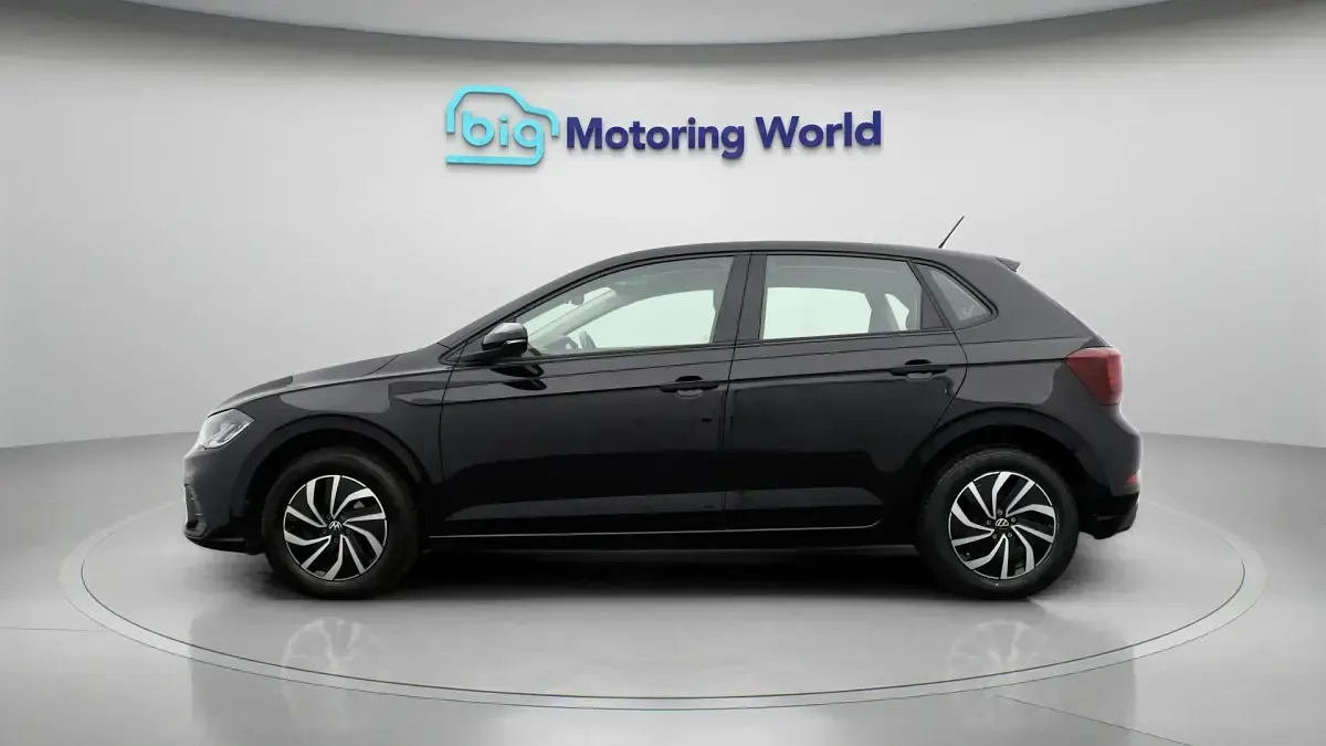 Used VW Polo S 79 HP (58 kW) 2023 Black Hatchback