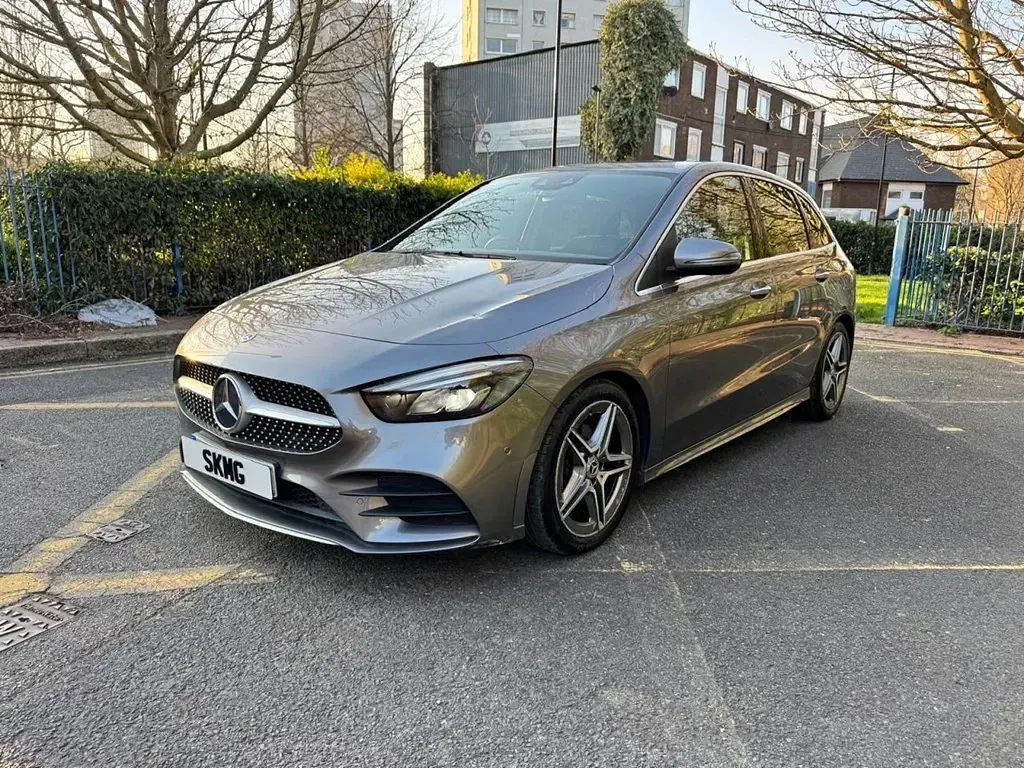 Used Mercedes B200 AMG line 163 HP (119 kW) 2019 Grey Hatchback