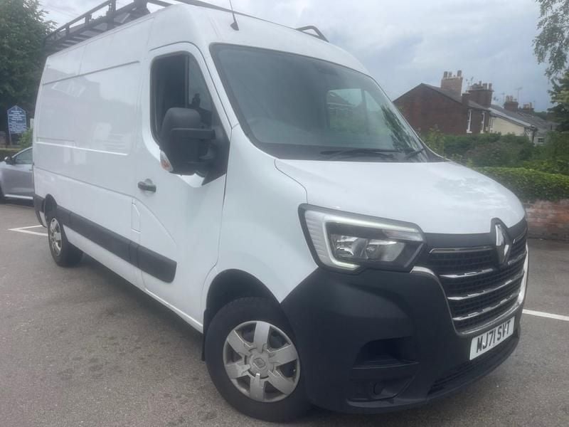 White Used 2021 Renault Master Business Van | £6,995 (Fair price) - Image 1/4