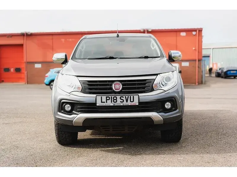 Used Fiat Fullback 2018 Colosseo grey Pickup