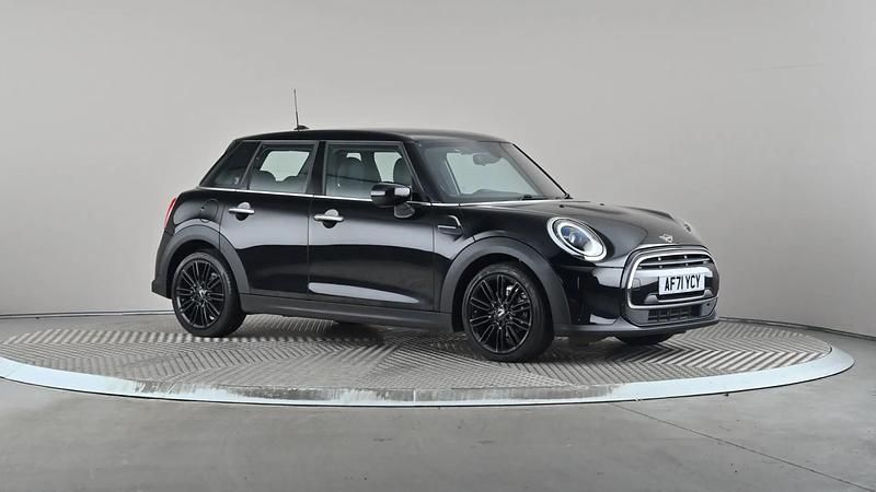 Black Used 2021 Mini Cooper Exclusive Hatchback | £15,298 (A bit pricey) - Image 1/4