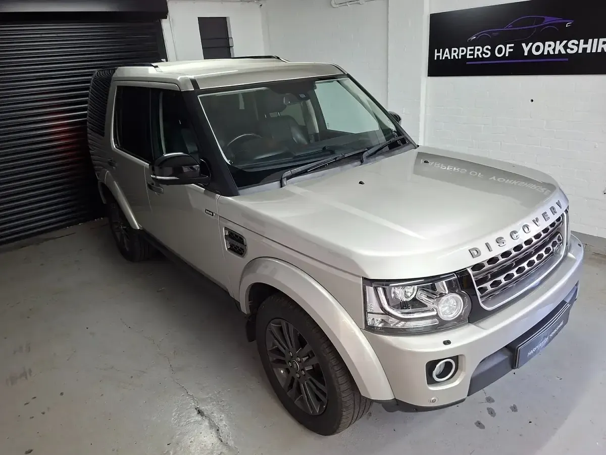 Used Land Rover Discovery Graphite 2016 Gold SUV