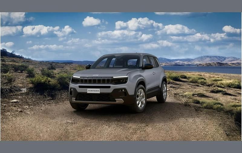 Other New 2025 Jeep Avenger EV Altitude SUV | £28,195 (Expensive) - Image 1/3