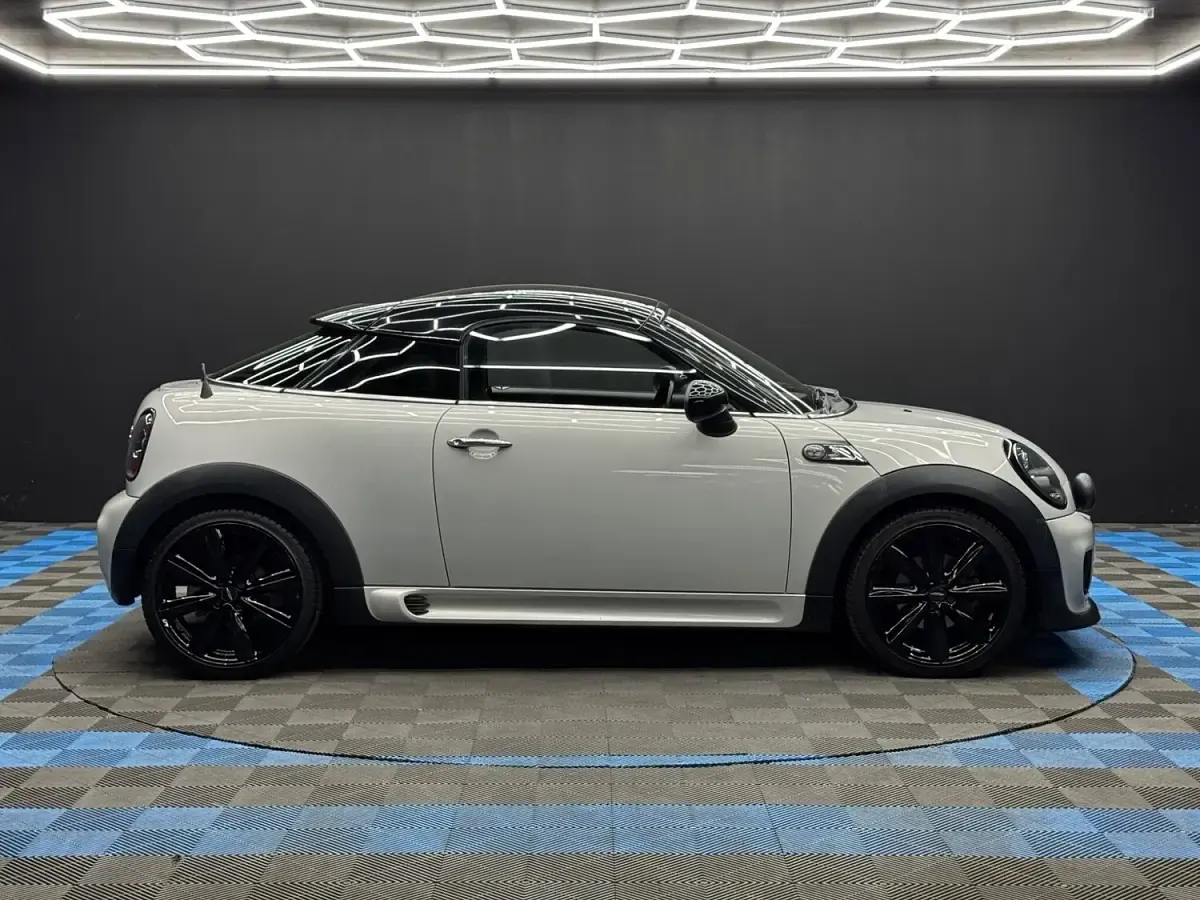 Used Mini Cooper S Coupé 2012 Silver Coupe