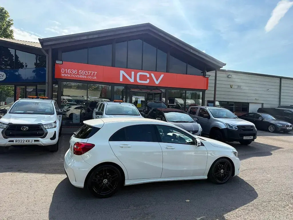 Used Mercedes A200 Executive 2017 White Hatchback