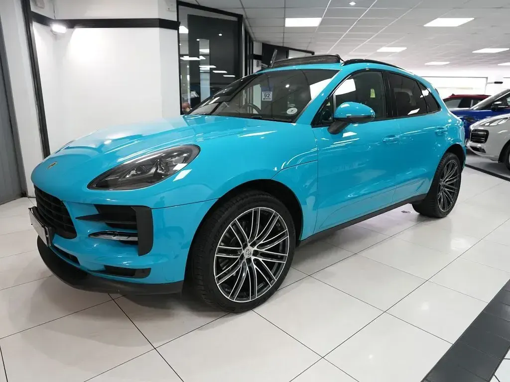 Used Porsche Macan 245 HP (180 kW) 2019 Blue SUV