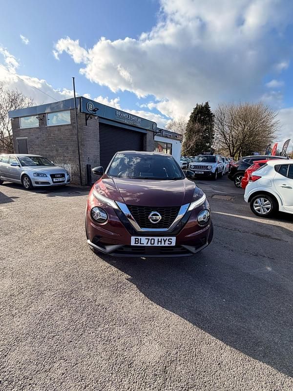 Second-hand Nissan Juke N-Connecta 2021 Roșu SUV
