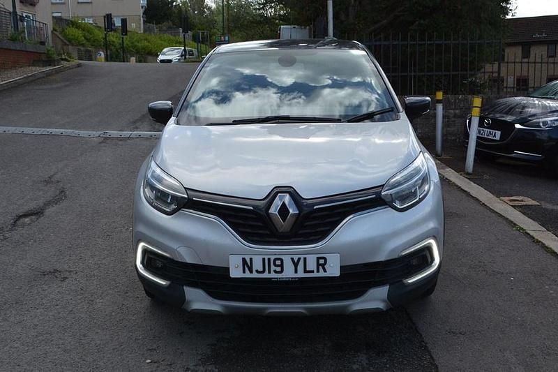Used Renault Captur GT-Line 2019 Silver SUV