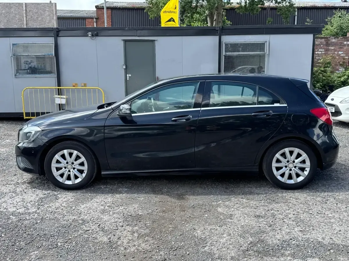 Used Mercedes A180 SE 122 HP (89 kW) 2026 Black Hatchback
