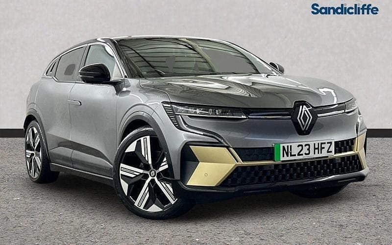 Grey Used 2022 Renault Megane E-Tech Hatchback | £19,104 (Fair price) - Image 1/4