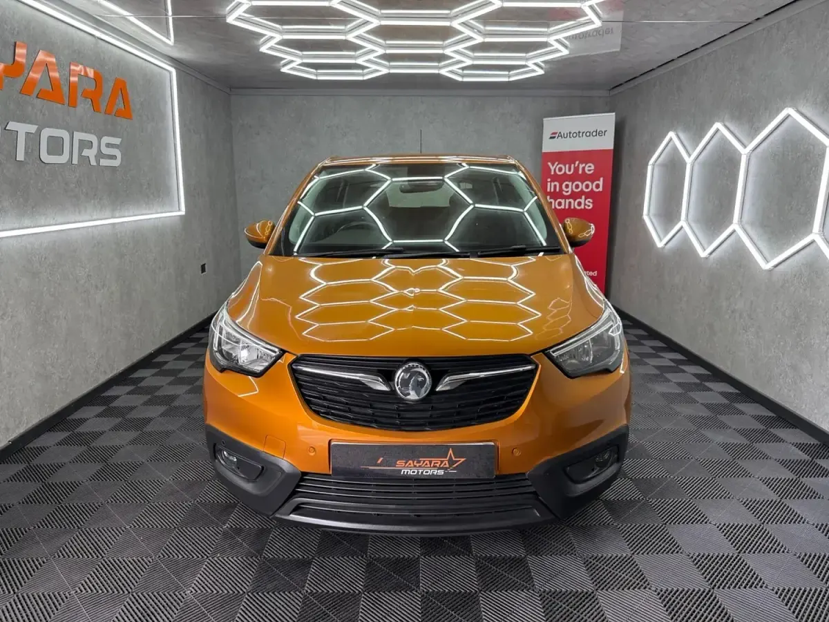 Used Vauxhall Crossland X S 99 HP (72 kW) 2018 Orange SUV