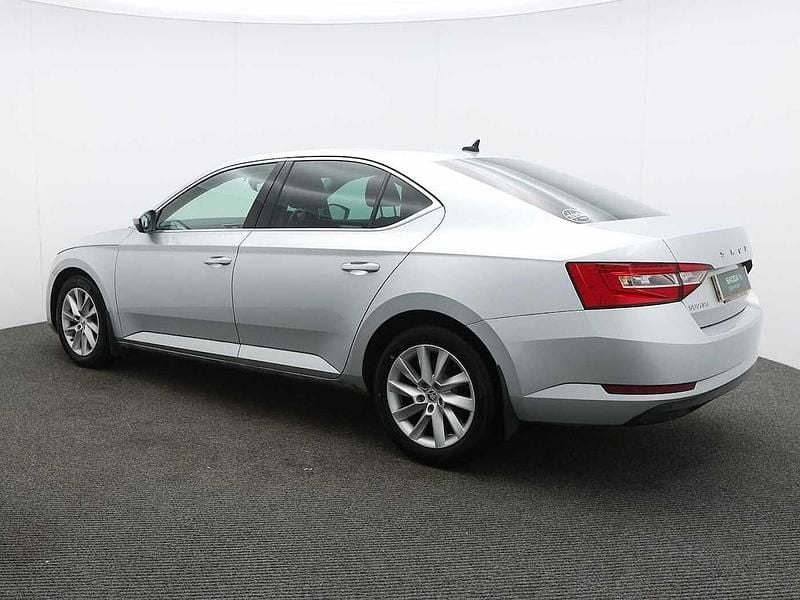 Used Skoda Superb SE Technology 117 HP (86 kW) 2019 Silver Hatchback