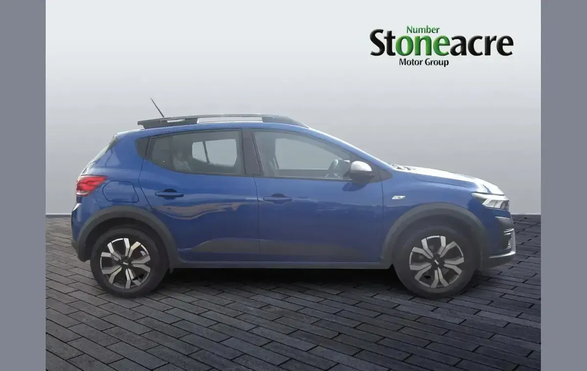 Used Dacia Sandero Journey 90 HP (66 kW) 2023 Blue Hatchback