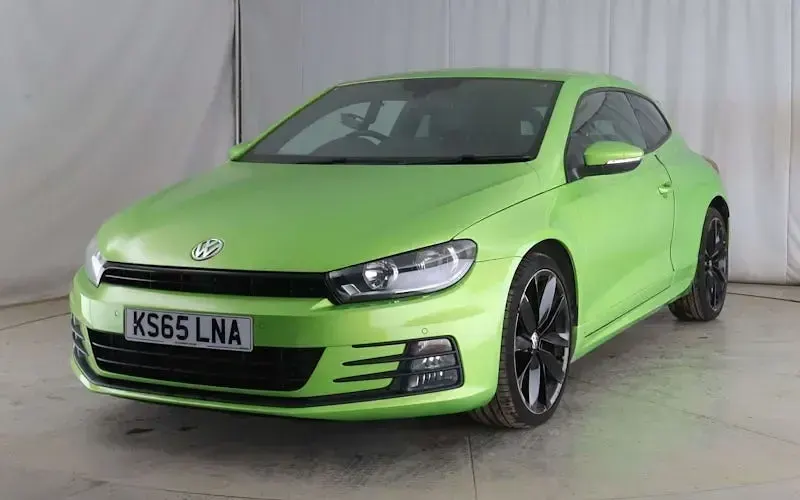 Used VW Scirocco R-line 184 HP (135 kW) 2016 Green Coupe