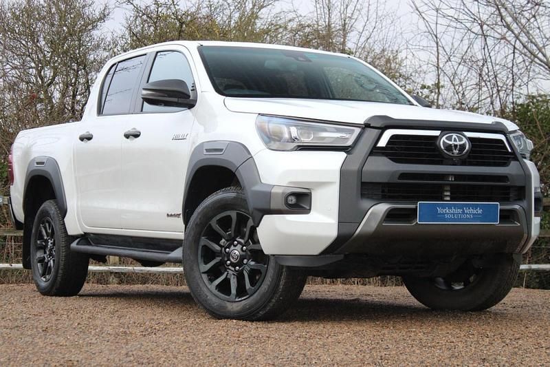 Used Toyota HiLux 2023 White Pickup