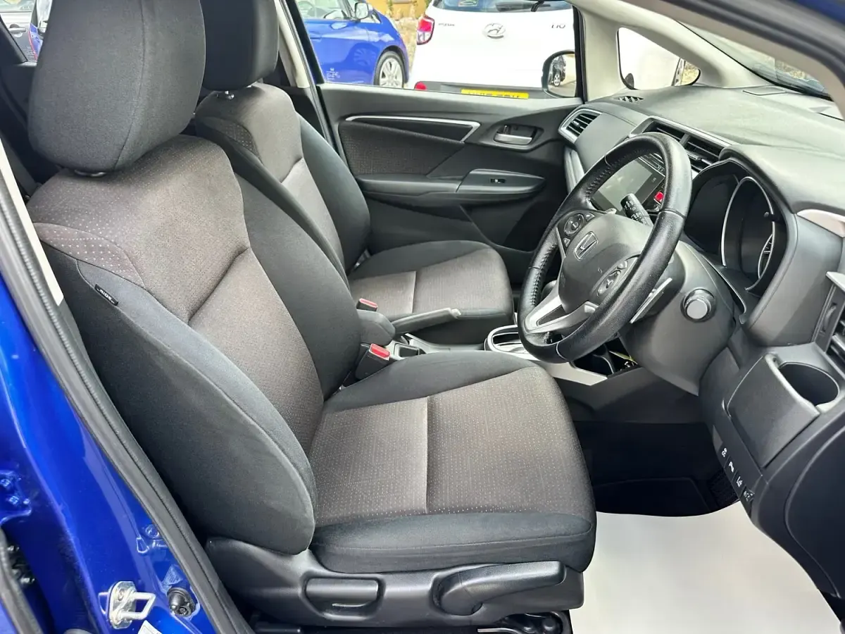 Used Honda Jazz EX 102 HP (75 kW) 2016 Blue Hatchback