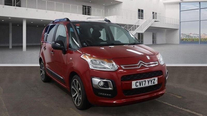 Used Citroën C3 Picasso Platinum 2017 Red MPV