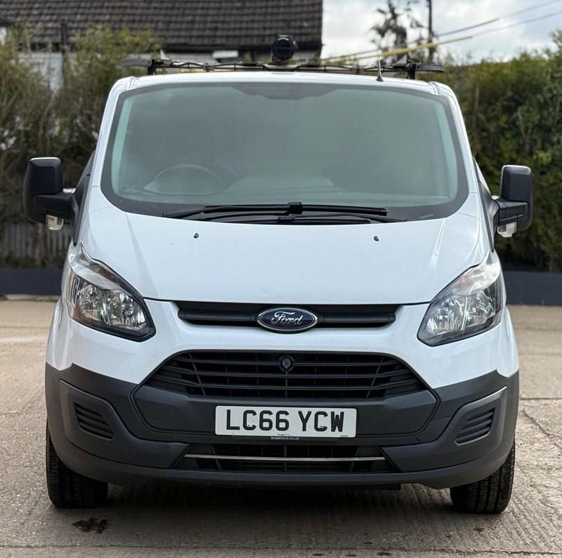 Używany Ford Transit Custom 105 KM (77 kW) 2016 Biały Van