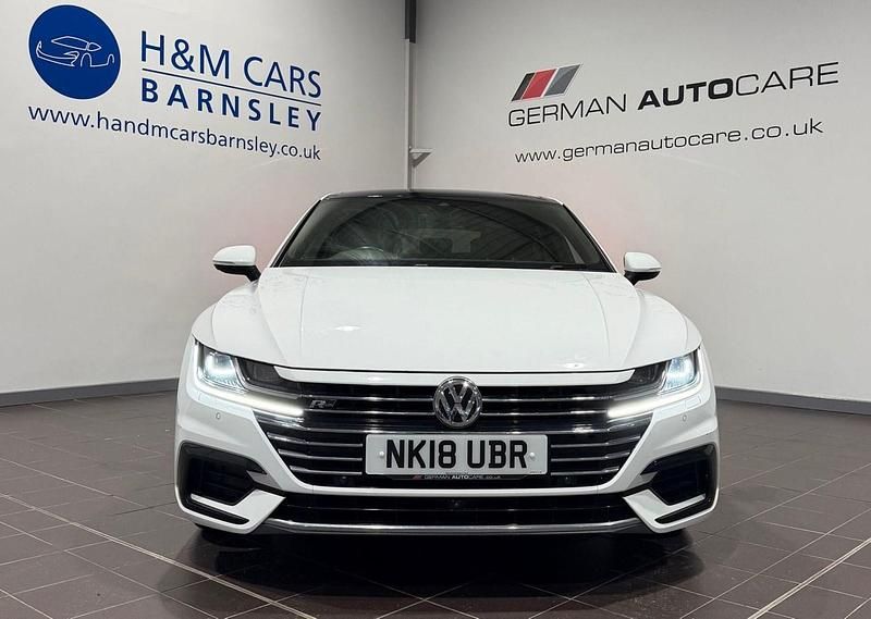 Używany VW Arteon R-line 280 KM (205 kW) 2018 Biały Hatchback