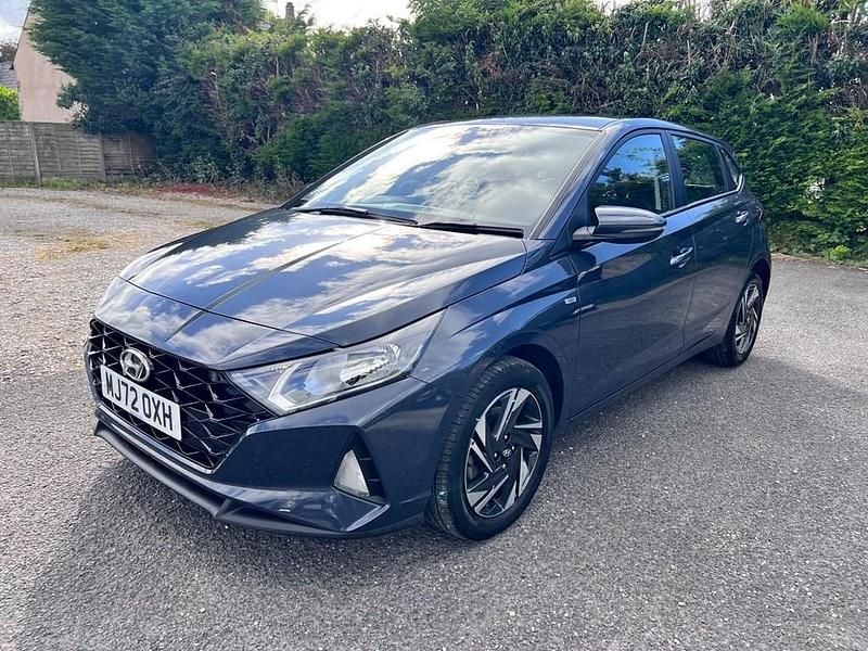 Used Hyundai i20 SE 100 HP (73 kW) 2022 Grey Hatchback