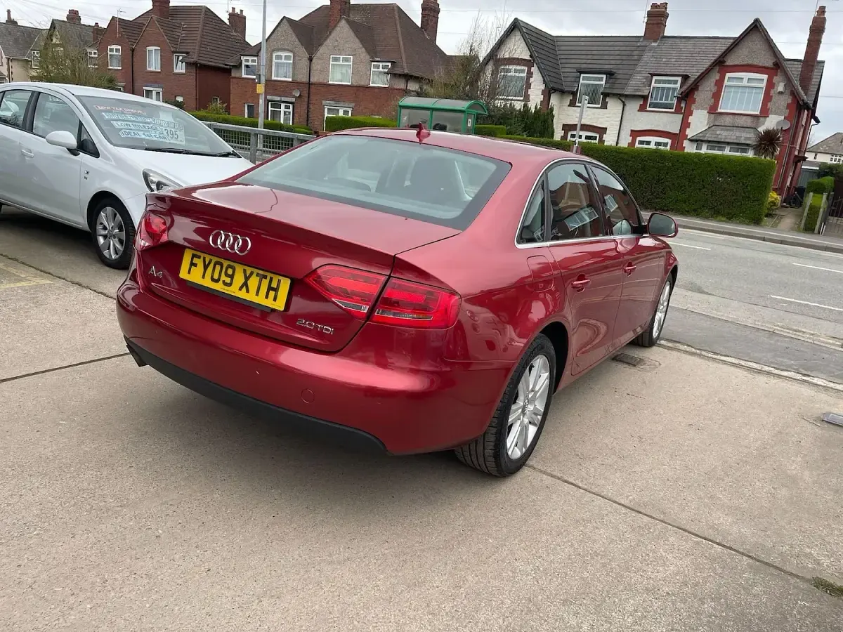 Used Audi A4 143 HP (105 kW) 2009 Red Sedan