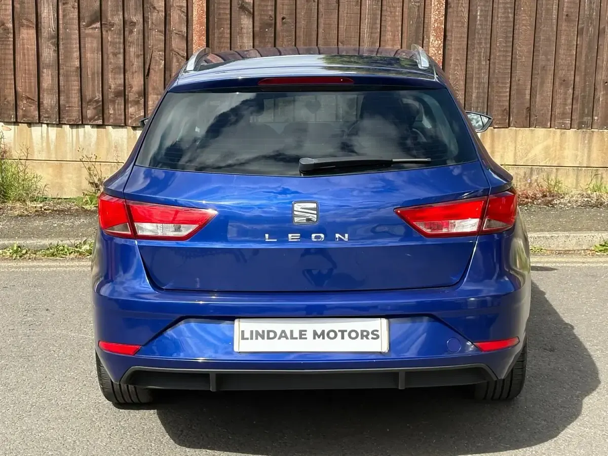 Used Seat Leon ST SE Dynamic 2017 Blue Estate