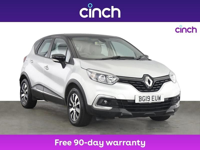 Silver/black Used 2019 Renault Captur Play SUV | £9,499 (Fair price) - Image 1/3