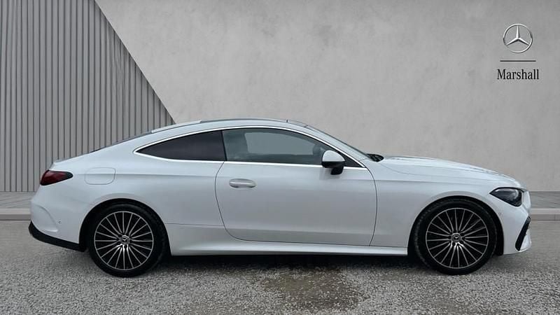 Used Mercedes CLE300 AMG Line Premium 258 HP (189 kW) 2024 White